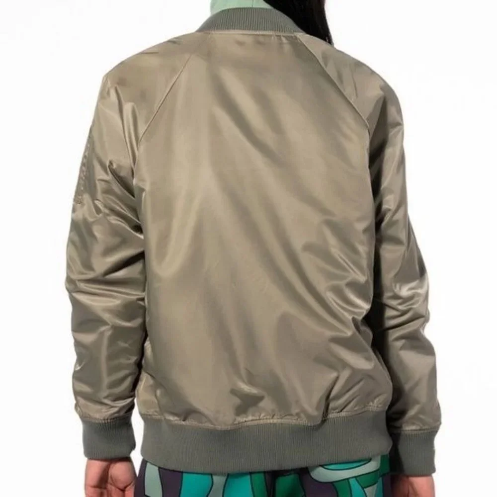 Miz Catching Flights: Olive Poncho Bomber - Picture 6 of 17